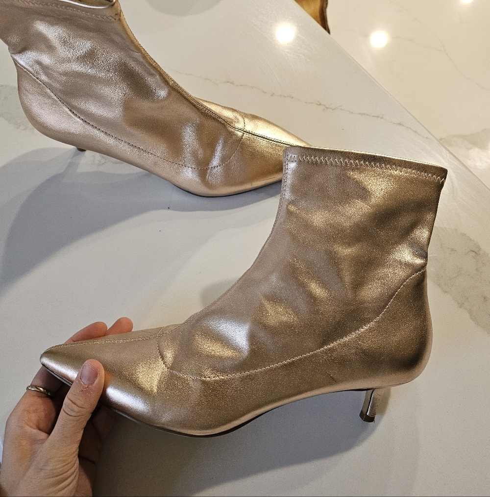 Free People Marilyn Kitten Heels Rose Gold - Picture 6 of 11